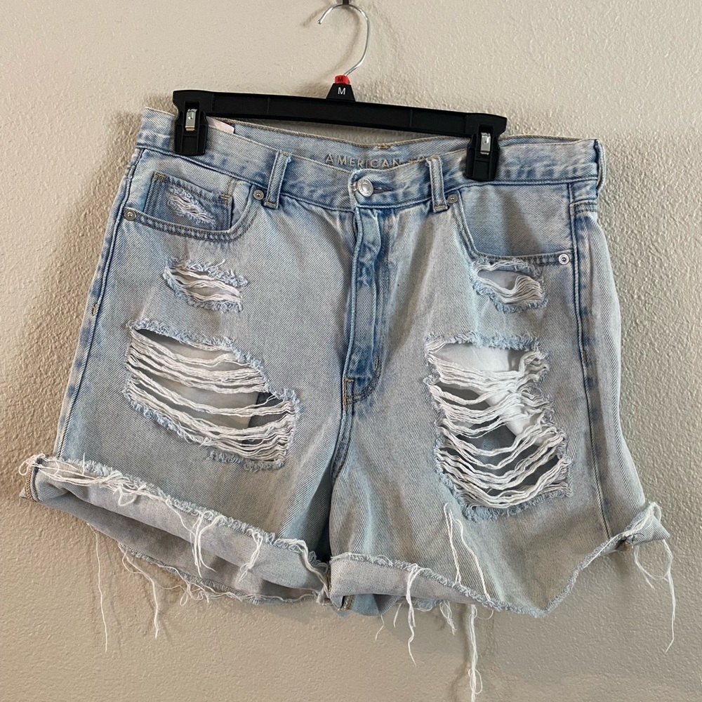 American eagle mom shorts